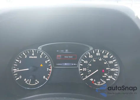 2018 Nissan Pathfinder S from USA, damaged, VIN 5N1DR2MM8JC632451